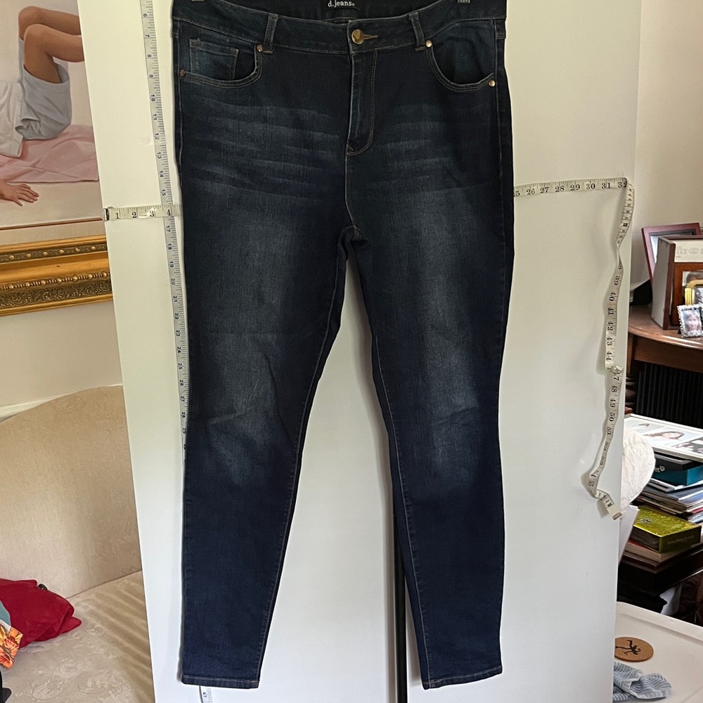 d. Jeans - Women's Dark Blue Jeans